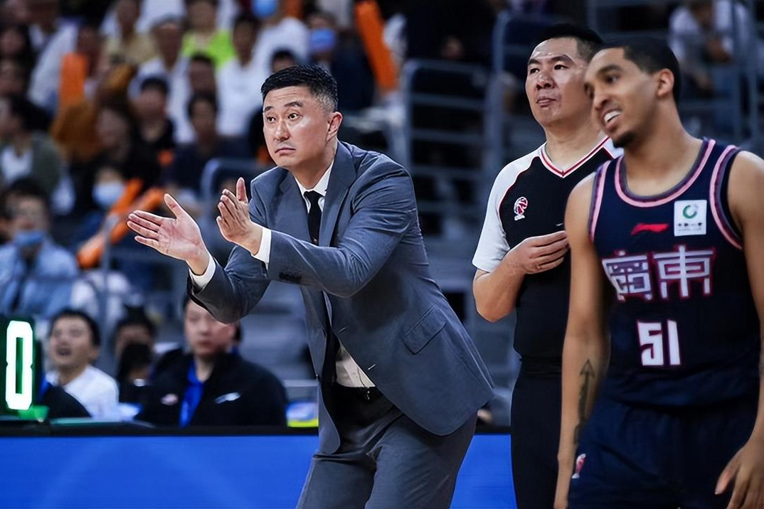 开云体育app-内线强队厦门队实现反弹，重拾胜利的简单介绍