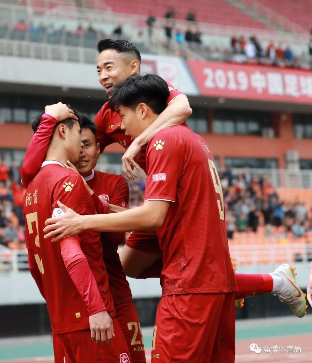 精妙配合打破僵局,带领球队胜利 精妙配合打破僵局,带领球队胜利